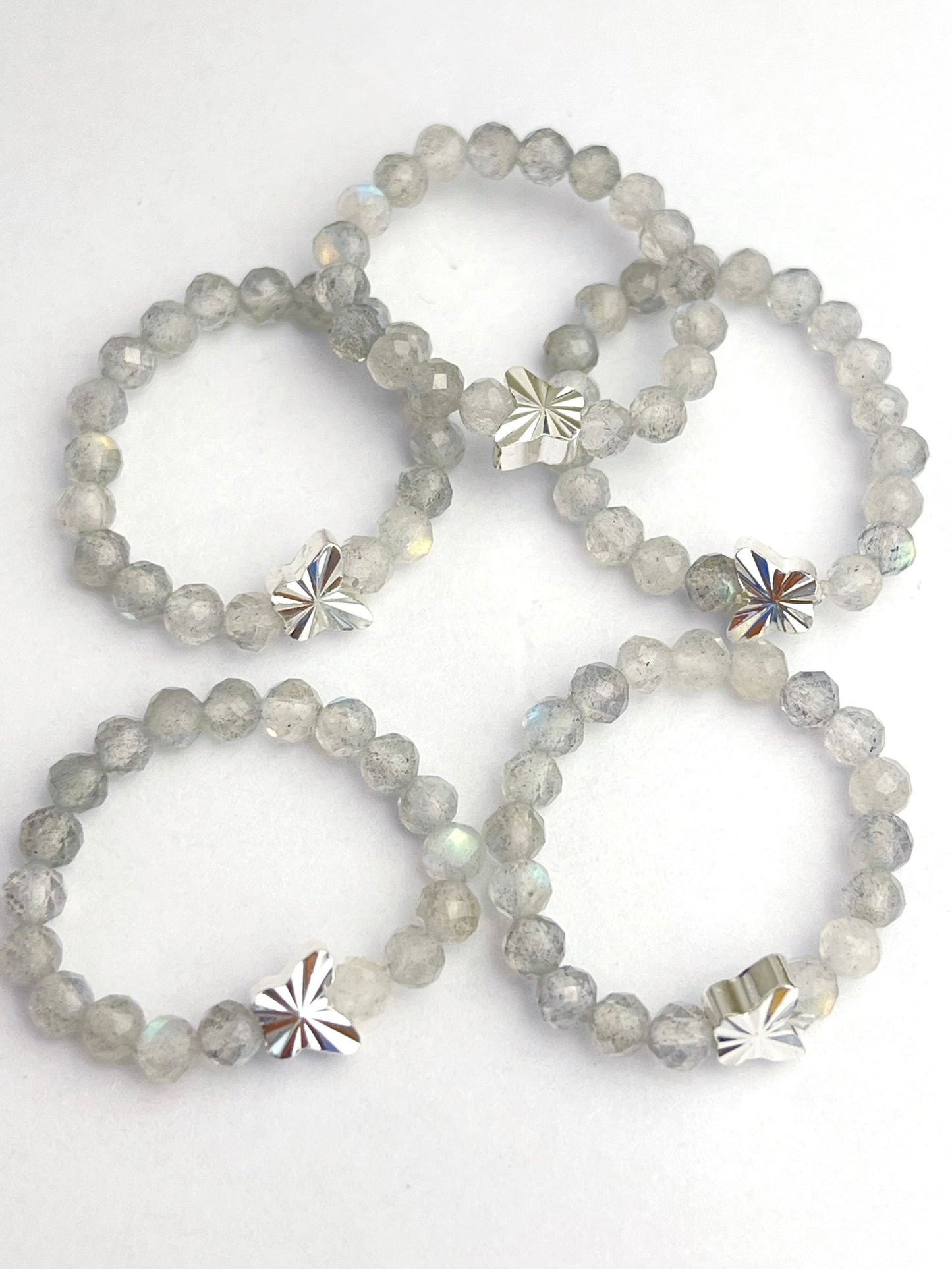 Ring av Labradorittperler