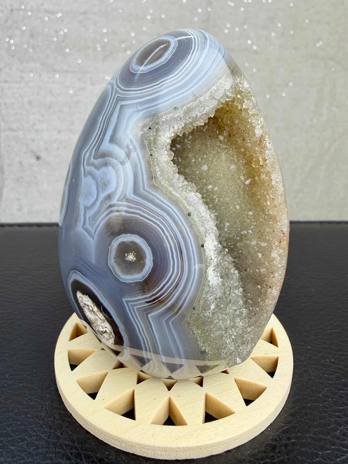 Druzy agat egg