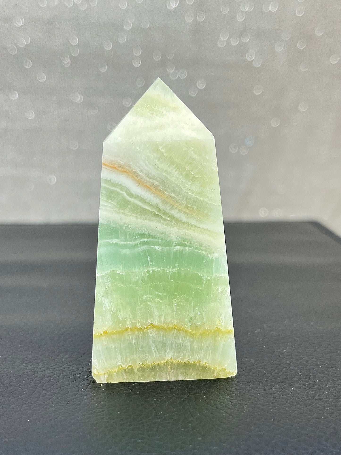 Green calcite tower (pistachio calcite)