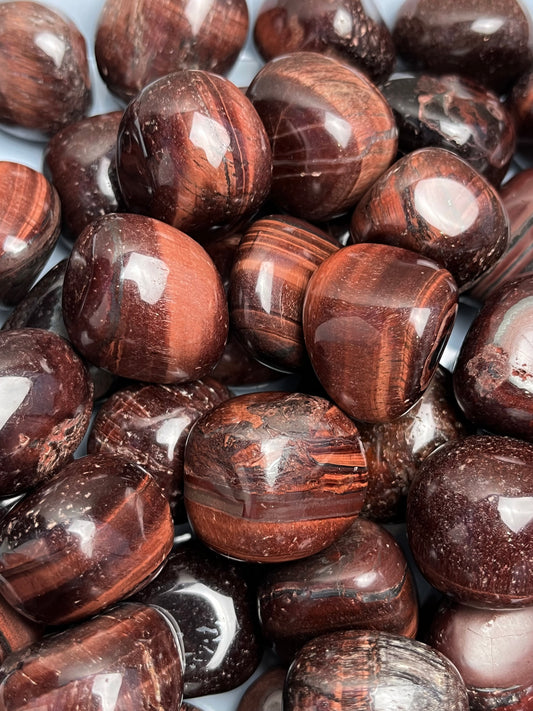 Rød Tigerøye (Okseøye) tromlet 20-25mm