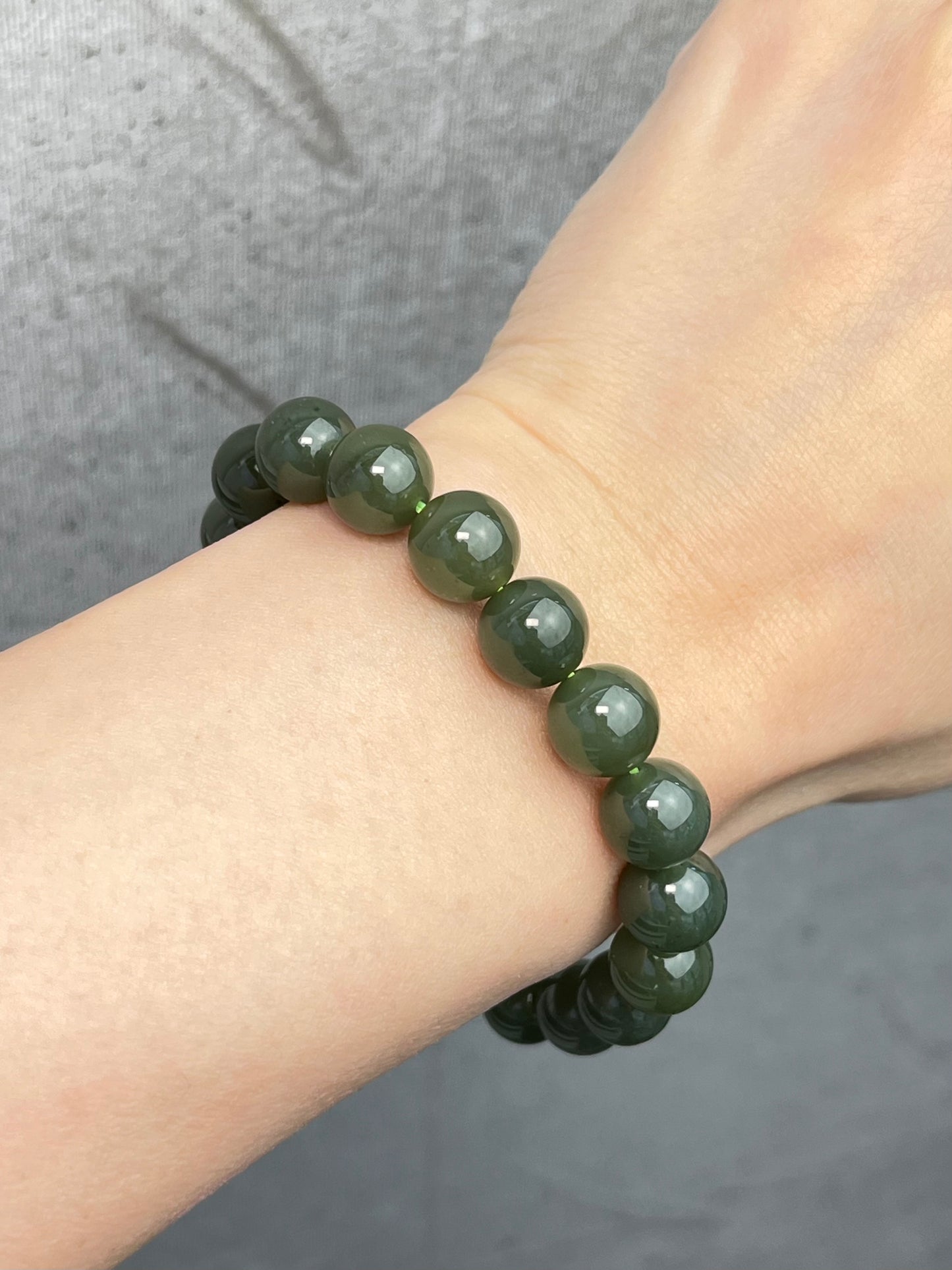 Jade, Nefritt armbånd 10mm+