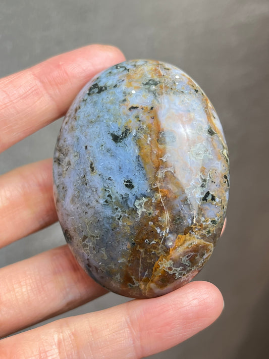 Jaspis(Cosmic jaspis) Håndstein