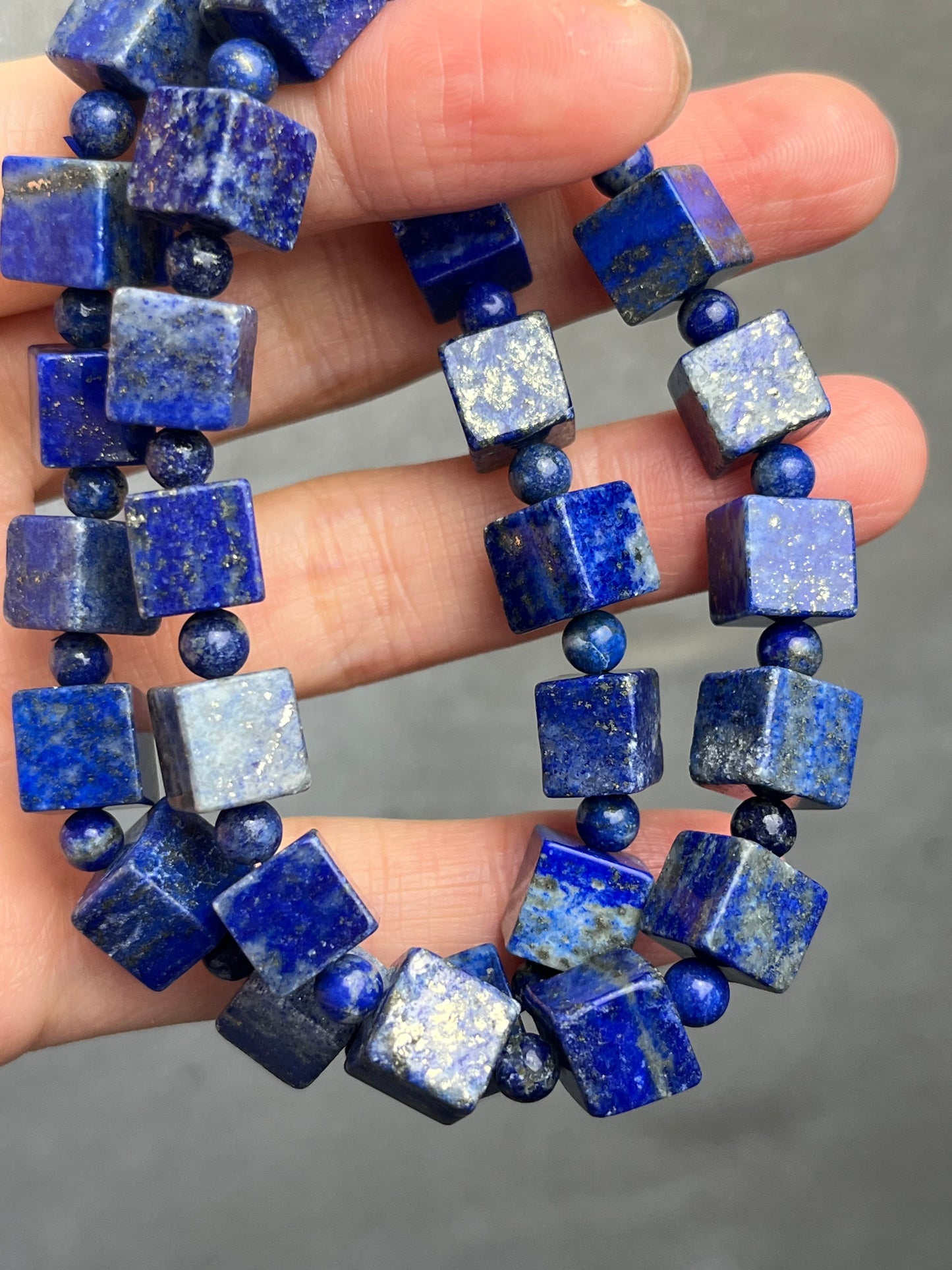 Lapis lazuli armbånd 8mm+