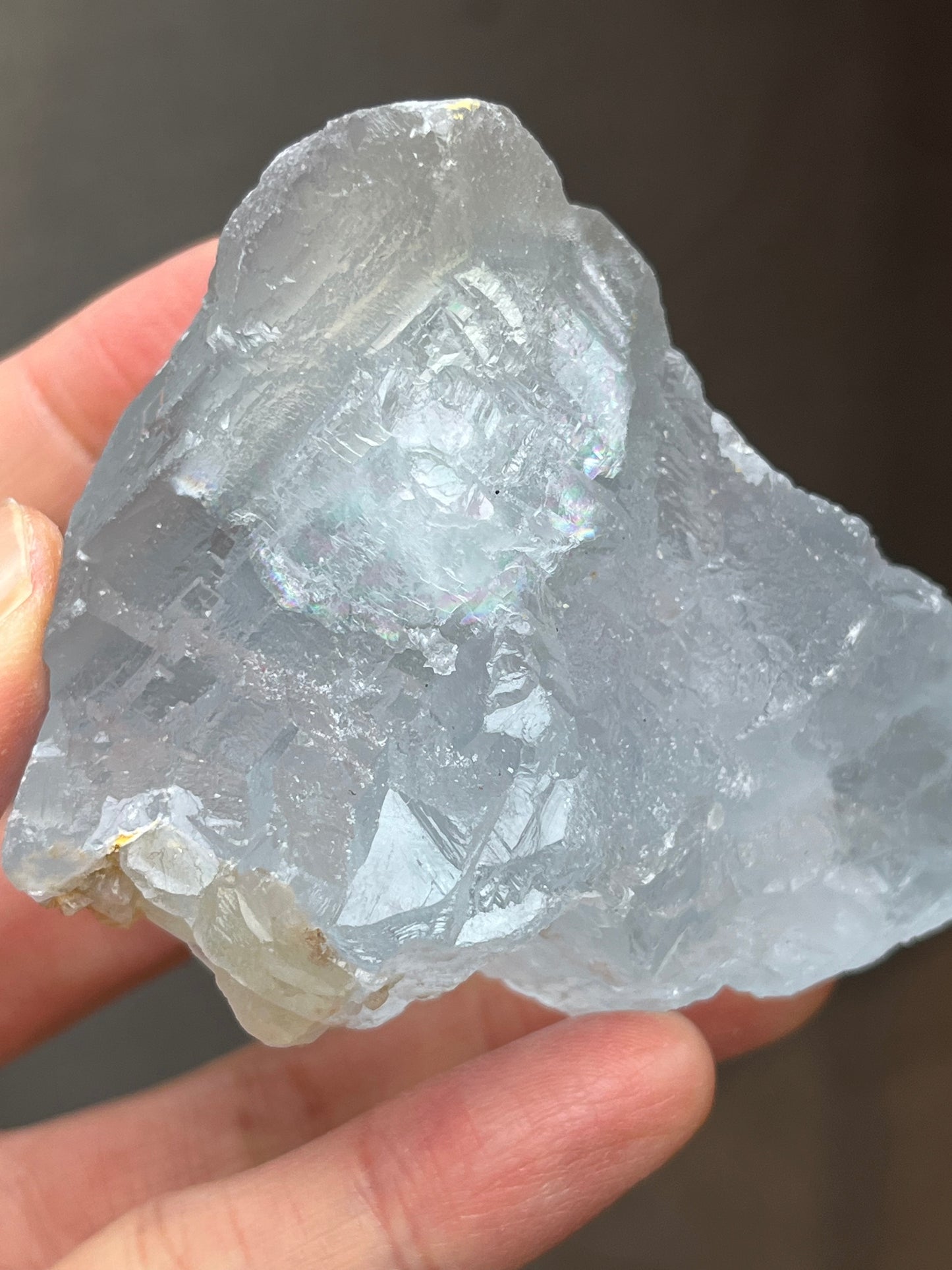 Lys blå Fluoritt, Rå, God kvalitet