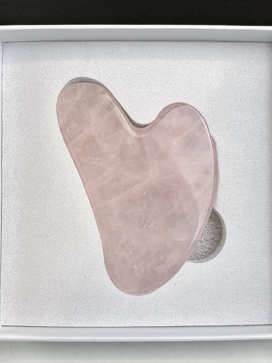 Rosenkvarts Gua Sha med gaveeske