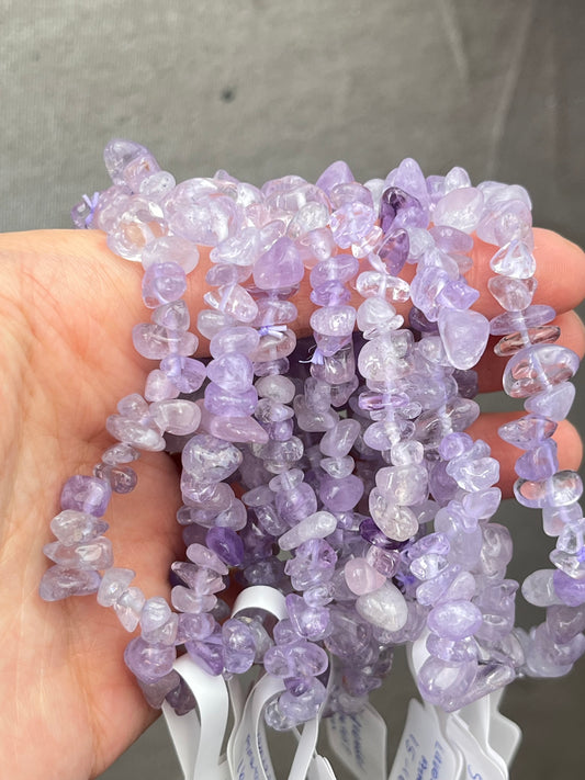 Lys Ametyst Chips armbånd