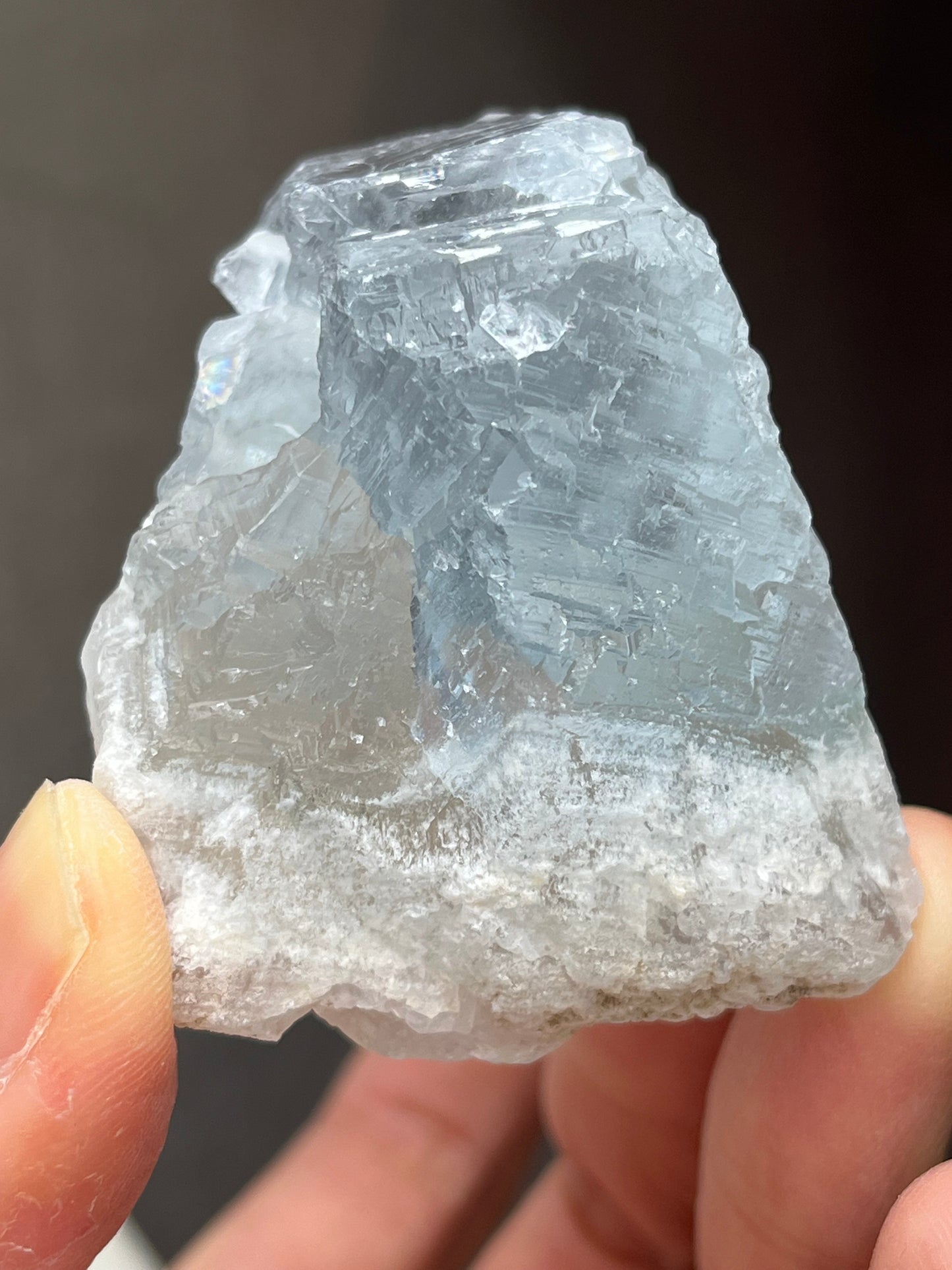 Lys blå Fluoritt, Rå, God kvalitet