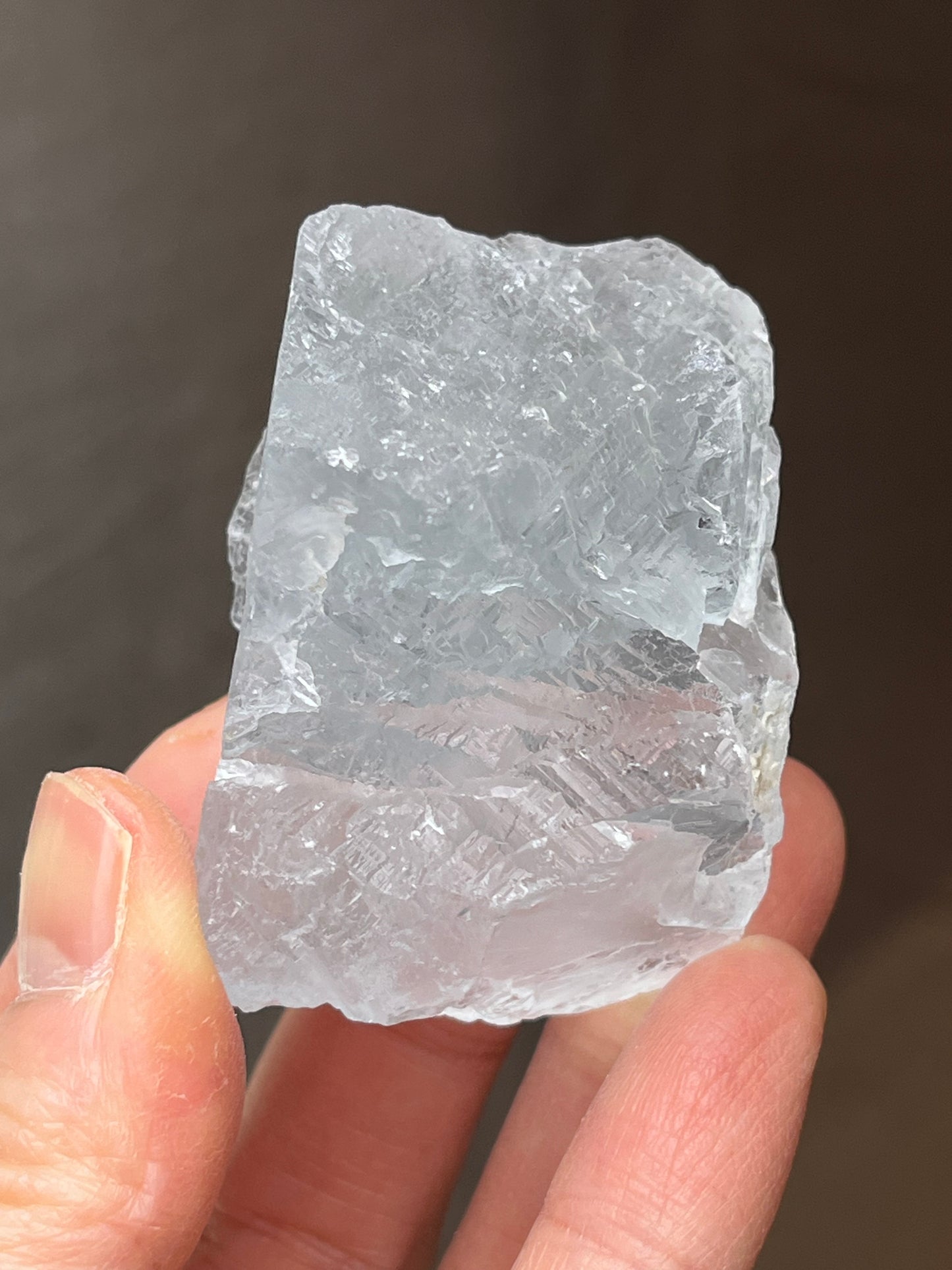 Lys blå Fluoritt, Rå, God kvalitet