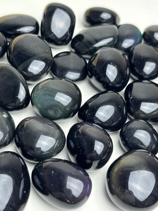 Obsidian Regnbue tromlet 20-30mm
