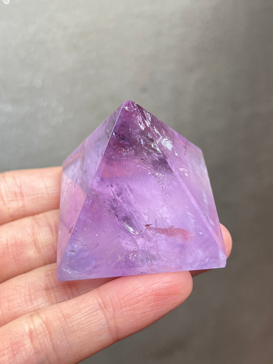 Ametyst Pyramide