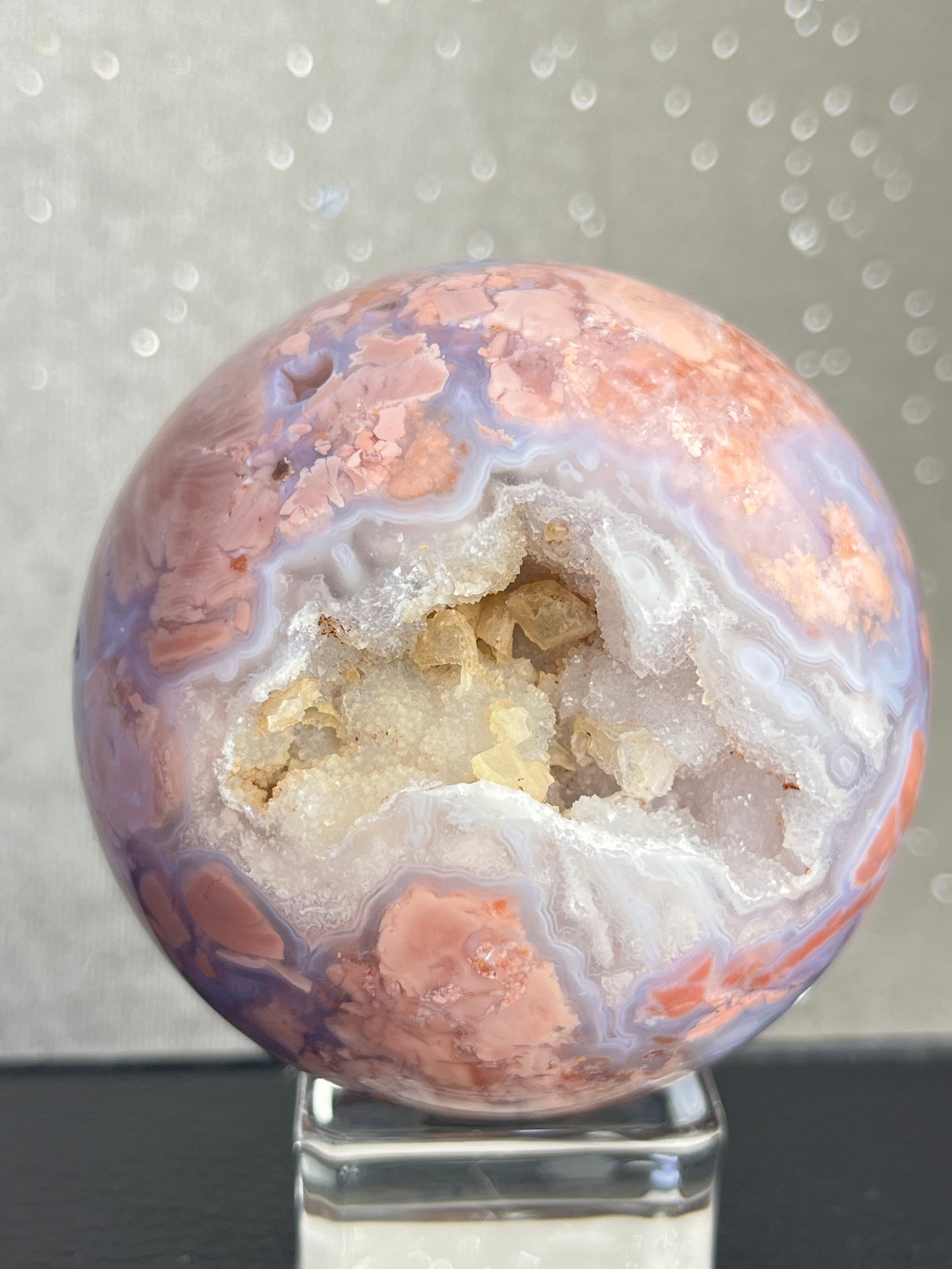 Druzy Rosa Agat kule (Cotton Candy Agate)