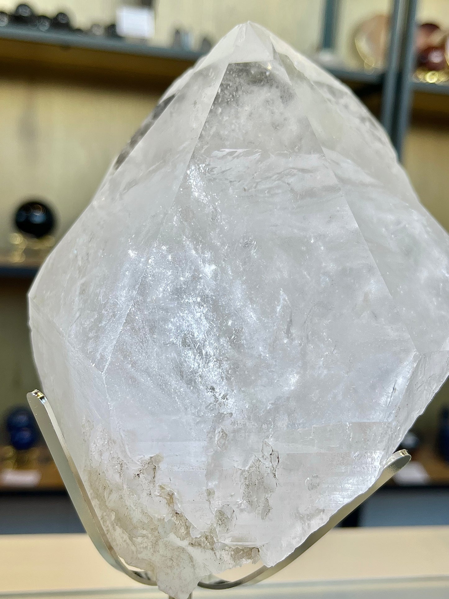 Bergkrystall fra Brasil(med stativ),2.5kg