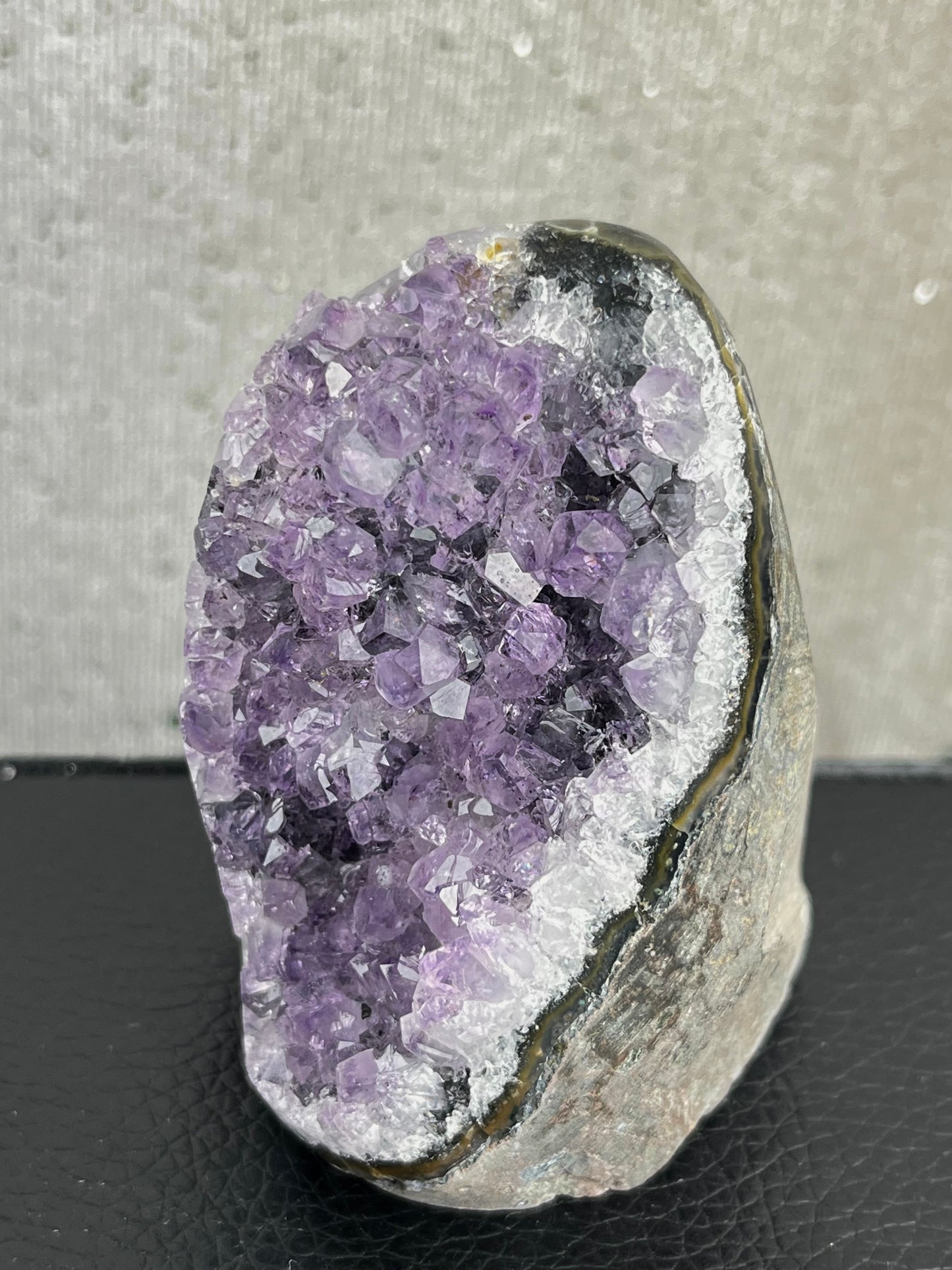 Ametyst cut base