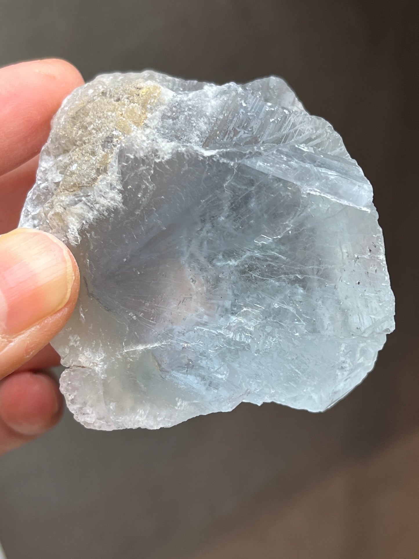 Lys blå Fluoritt, Rå, God kvalitet