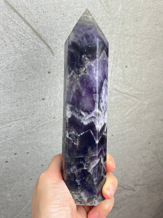 Chevron Ametyst tårn 19cm