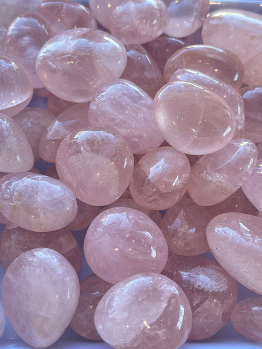 Rosenkvarts tromlet 20-40mm