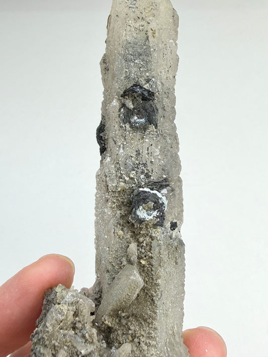 Kvarts med Hematitt (Specularite)
