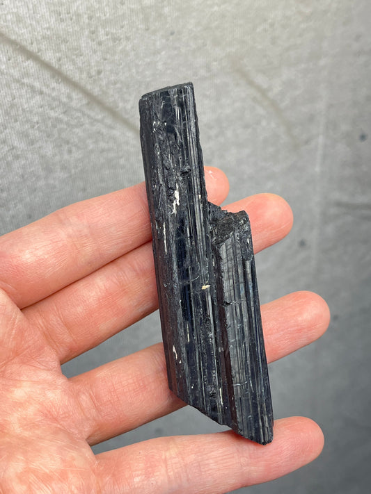 Svart Turmalin Rå 60-100g