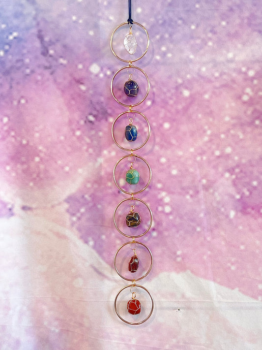 Chakra veggdekor med krystaller