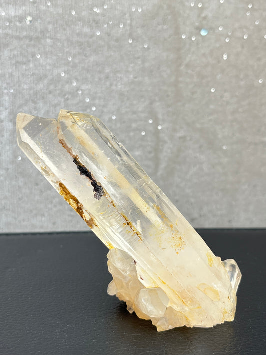 Kvarts gruppe med jernoksid