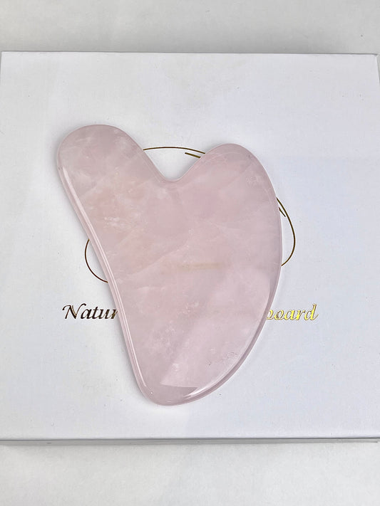 Rosenkvarts Gua Sha med gaveeske