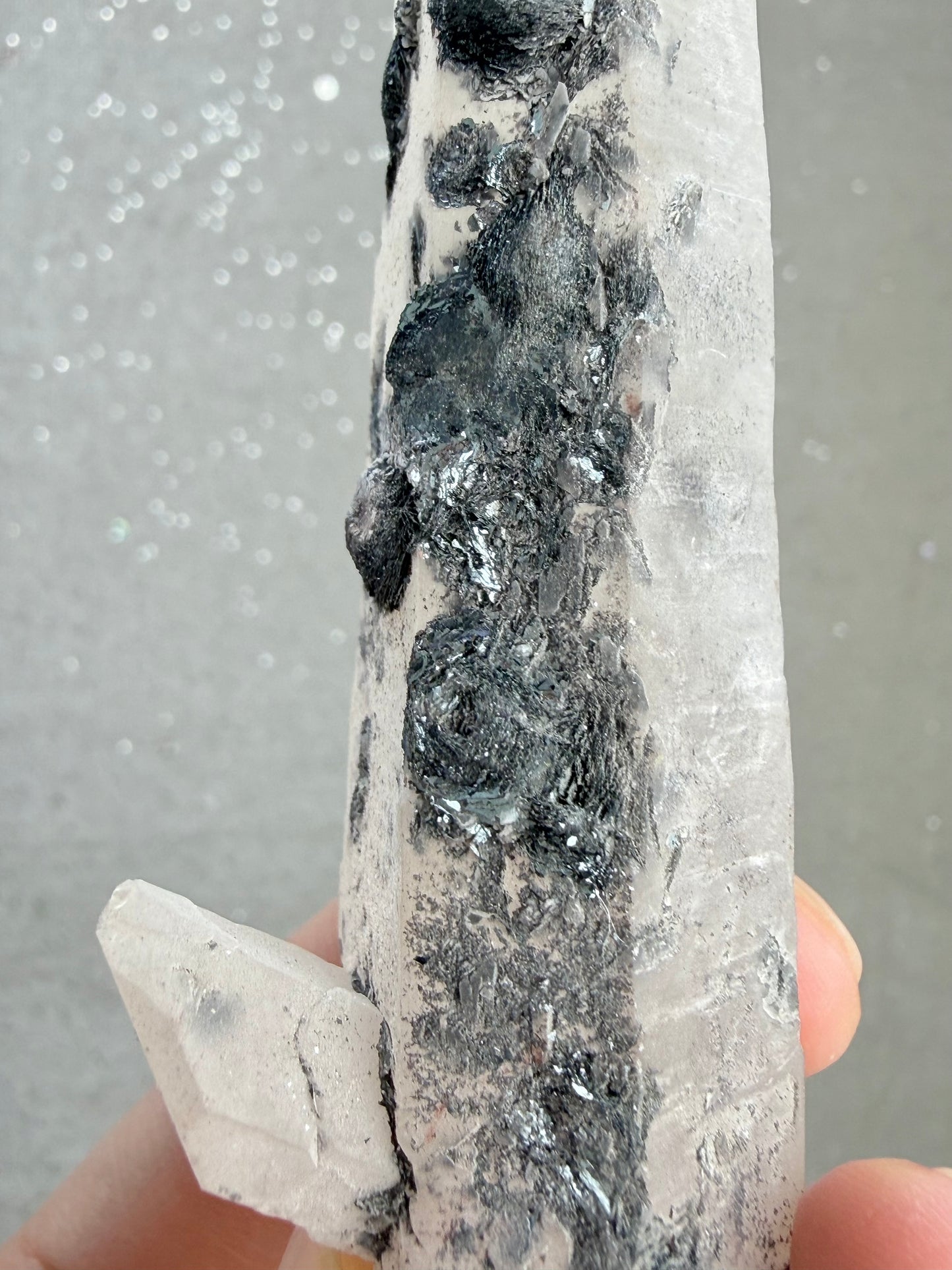 Kvarts med Hematitt (Specularite)