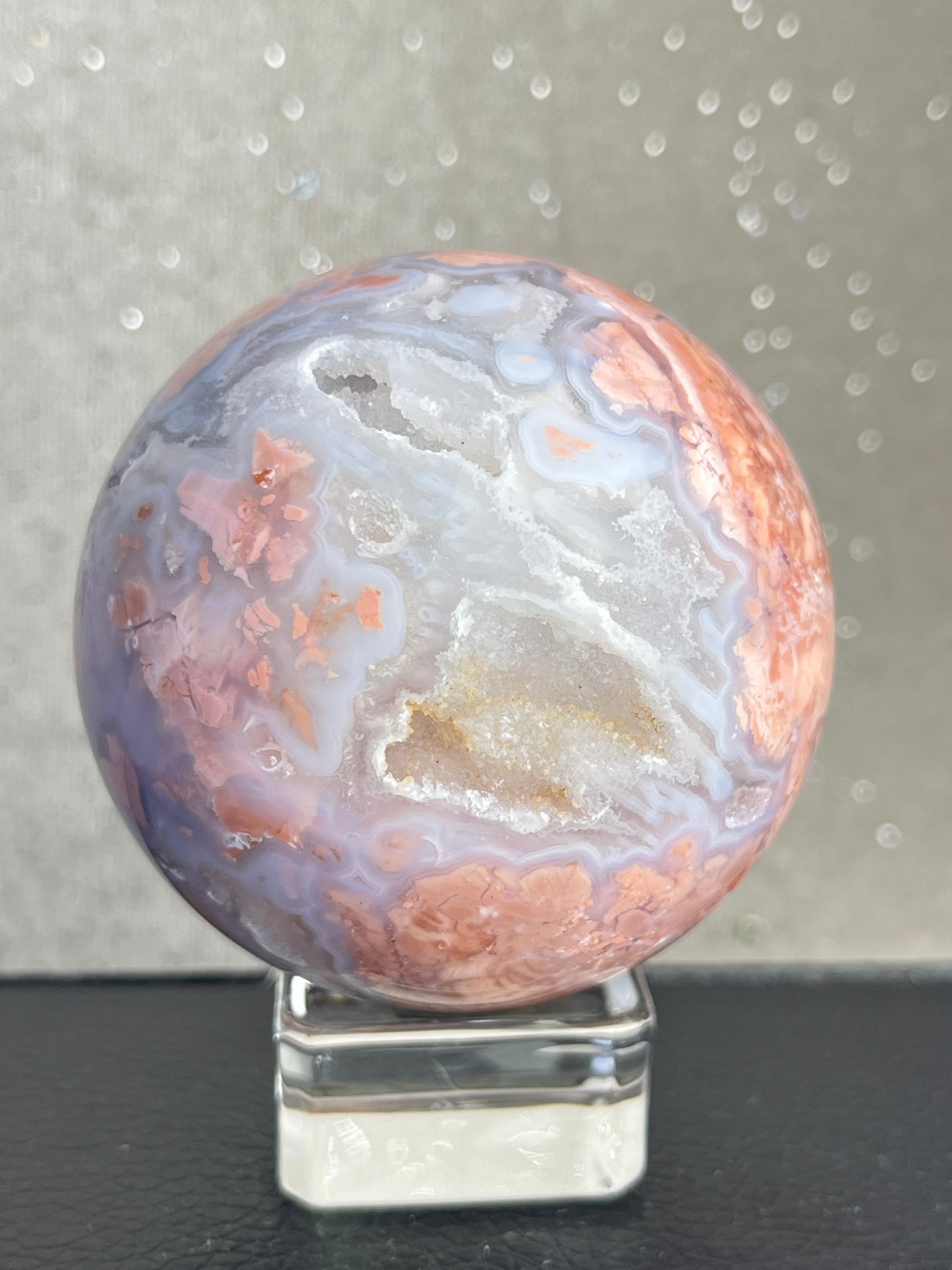 Druzy Rosa Agat kule (Cotton Candy Agate)
