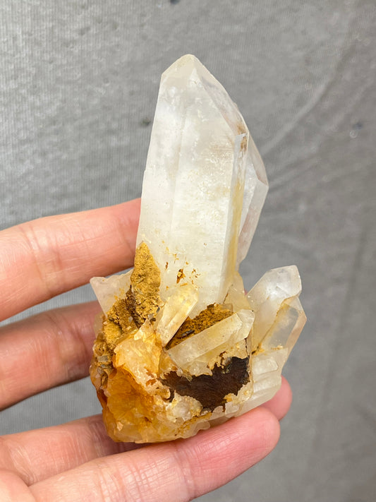 Kvarts med jernoksid gruppe