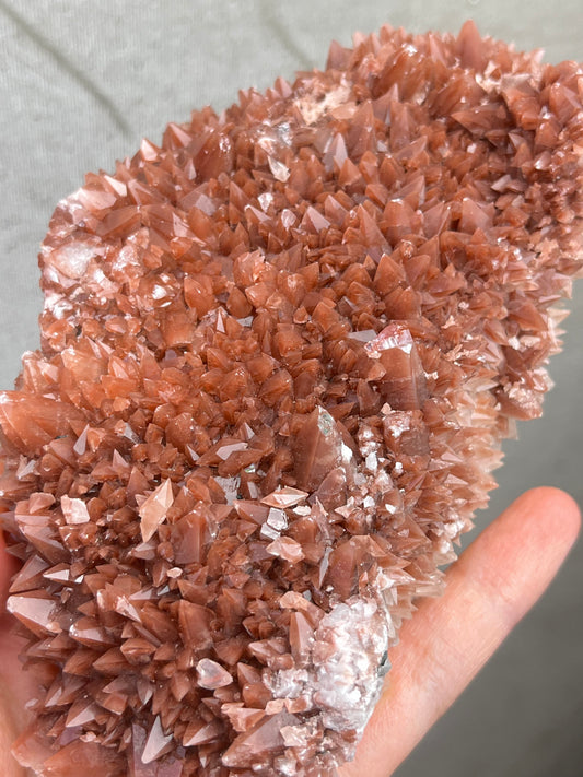 Kalsitt med hematitt (Rød kalsitt)