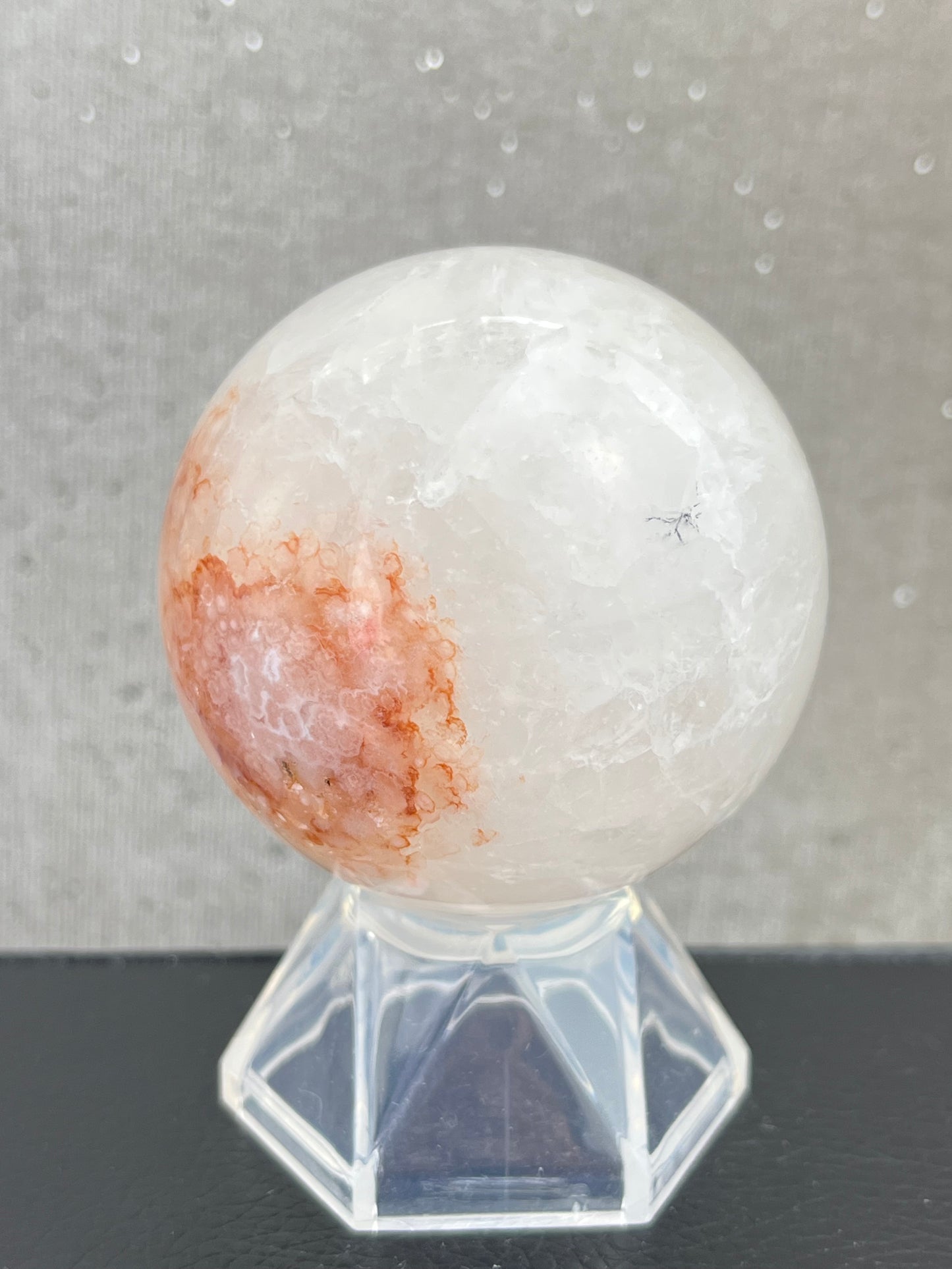 Blomster agat med kvarts kule