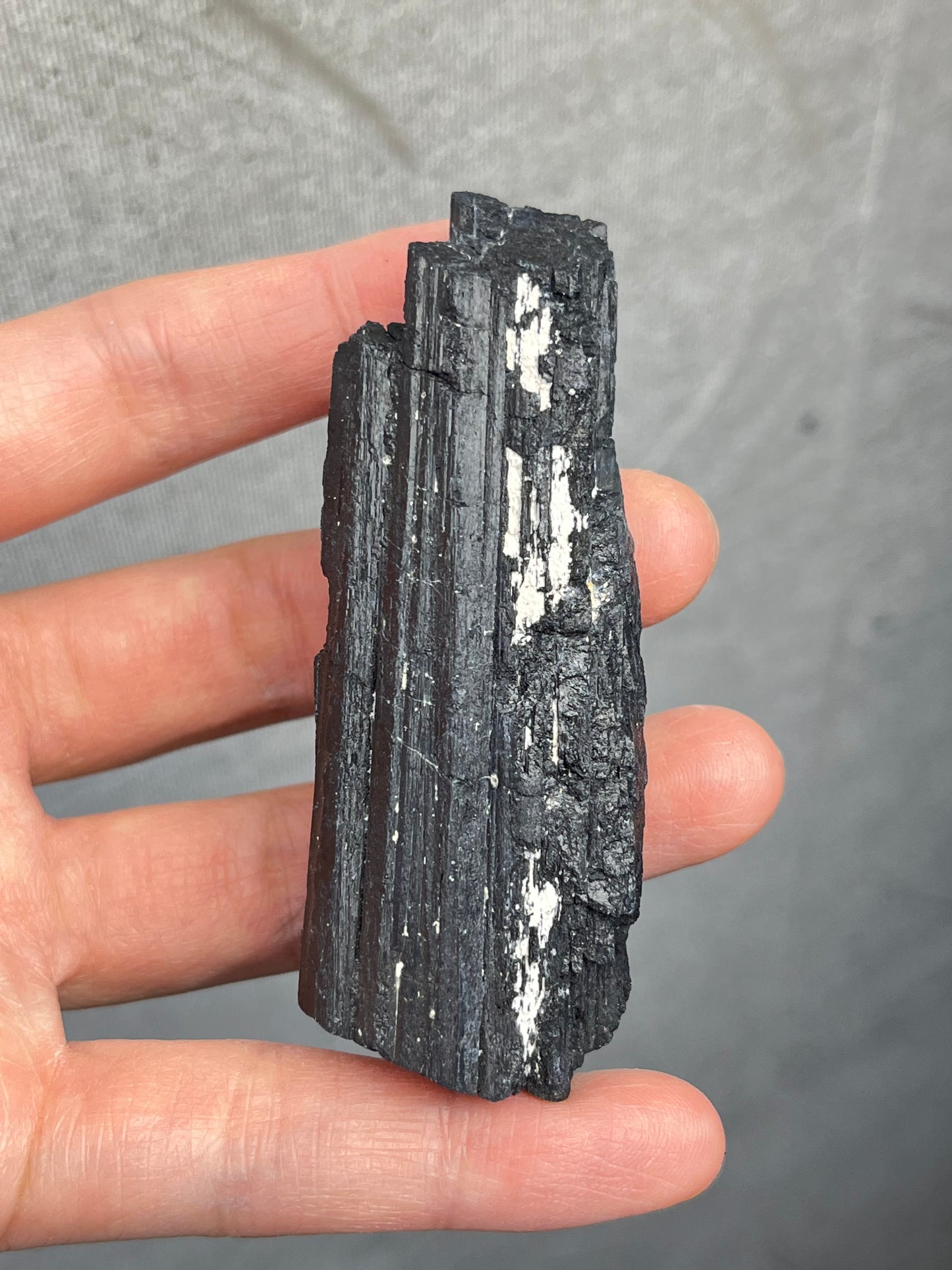 Svart Turmalin Rå 60-100g