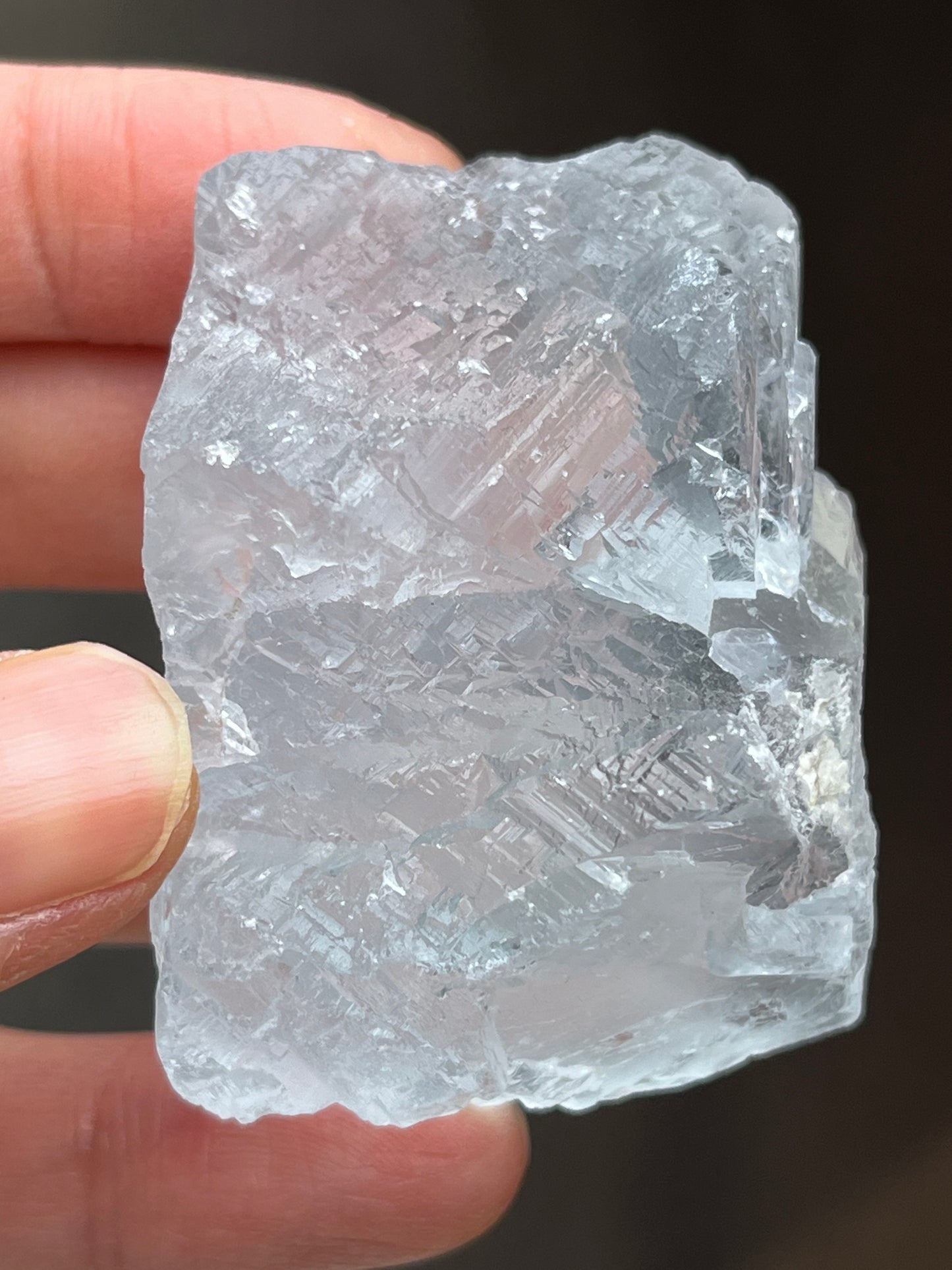 Lys blå Fluoritt, Rå, God kvalitet