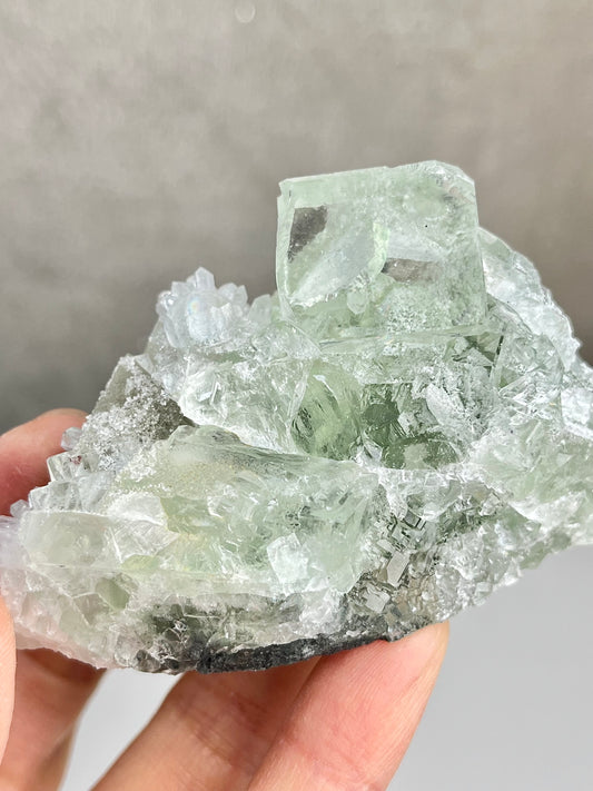 Grønn Fluorit med kvarts