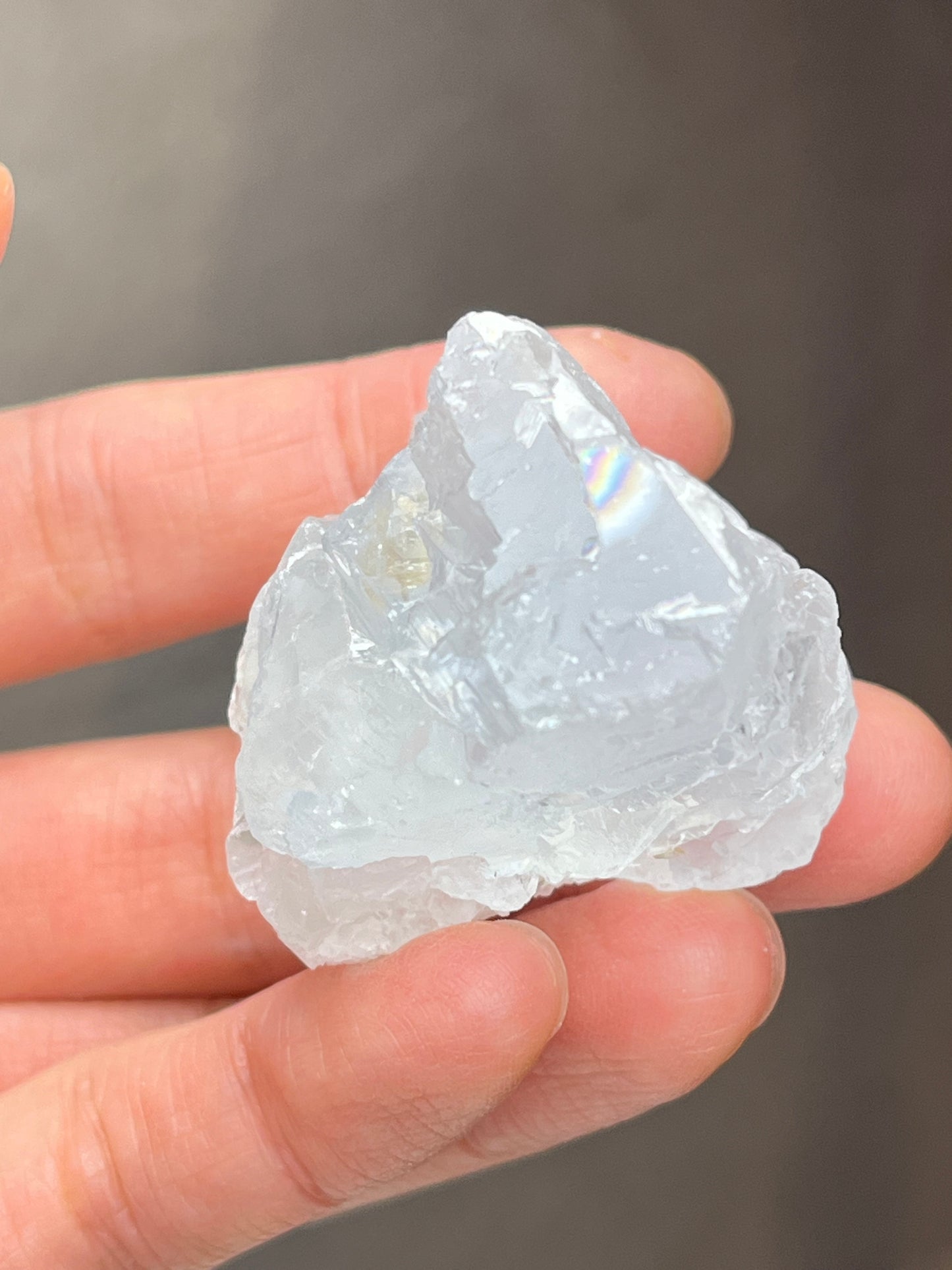 Lys blå Fluoritt, Rå, God kvalitet