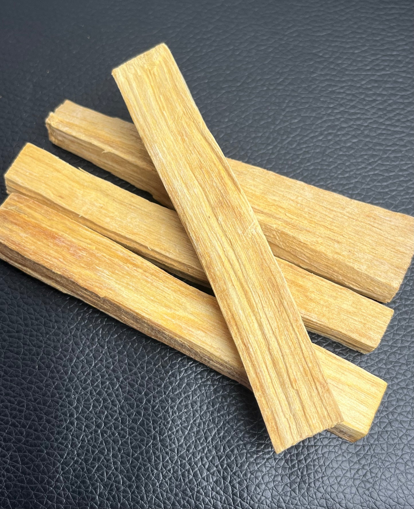 Palo Santo 30-35g(3-4stk)