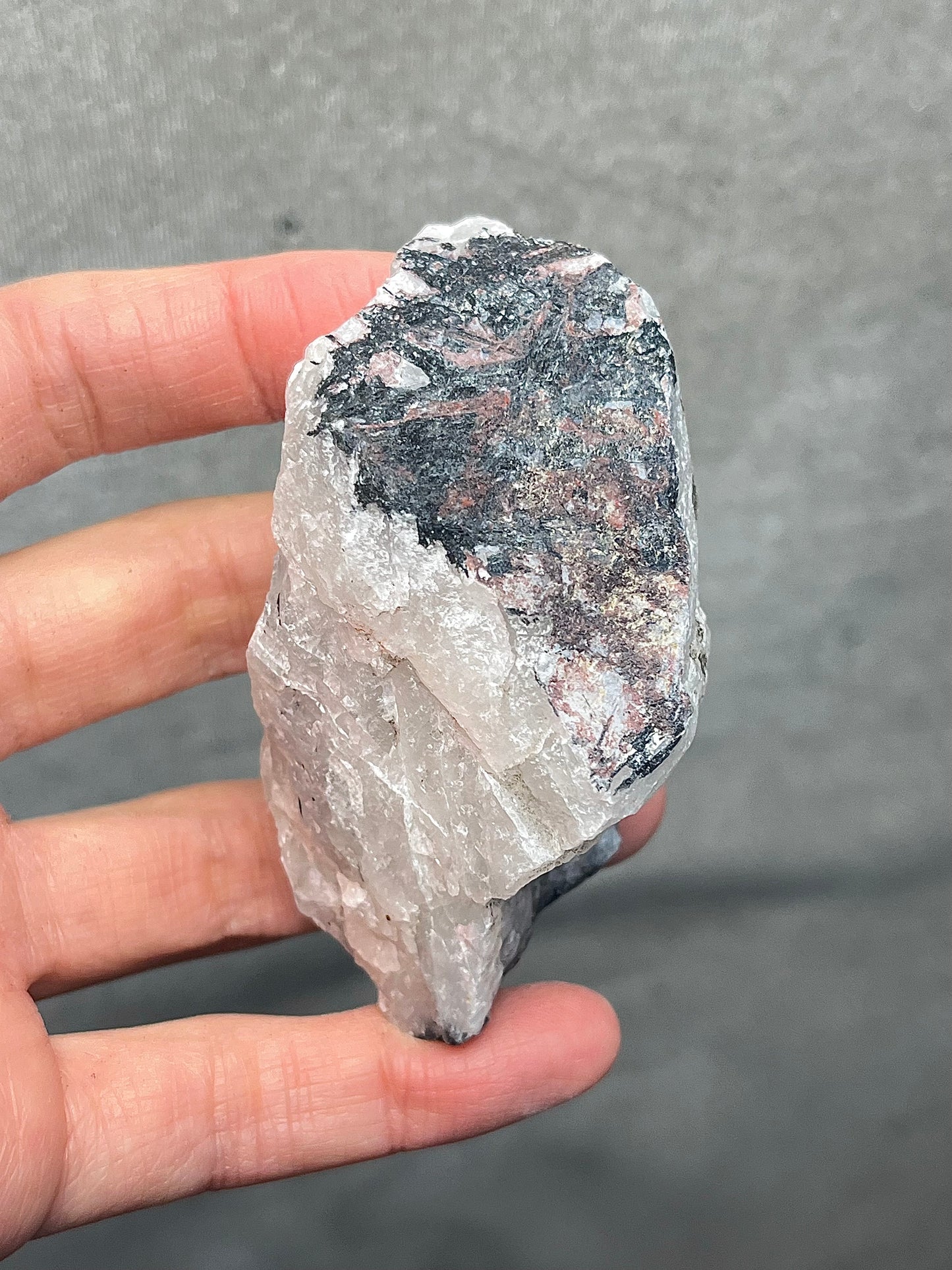 Turmalinkvarts Rå 60-75mm