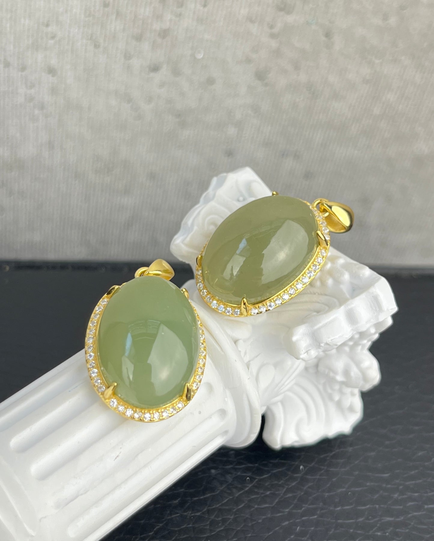 Jade, Nefritt Anheng i 925 sterling sølv