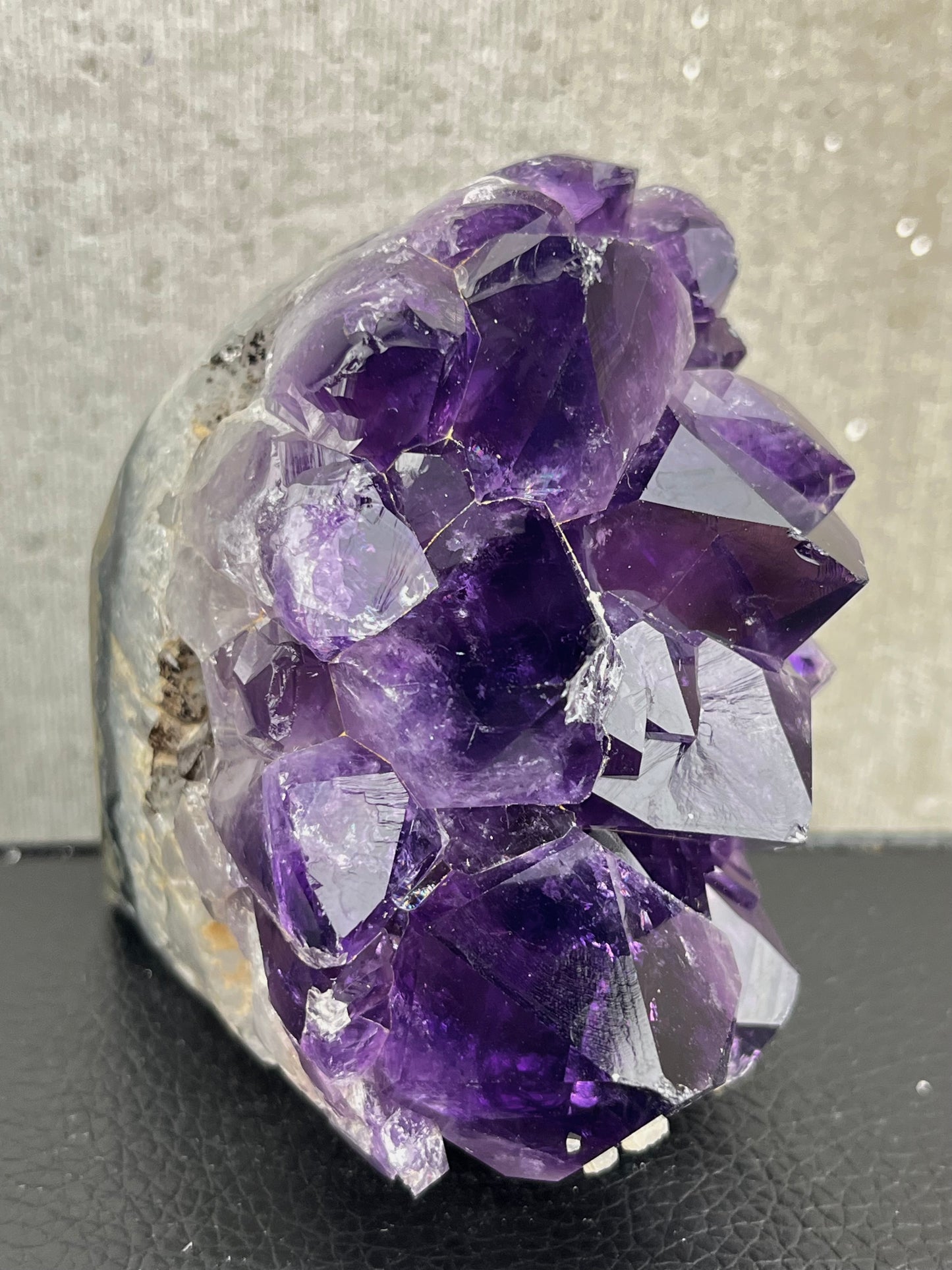 Ametyst cut base