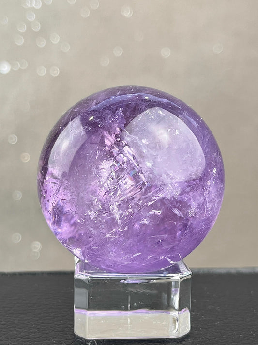 Amethyst spheres, Good quality