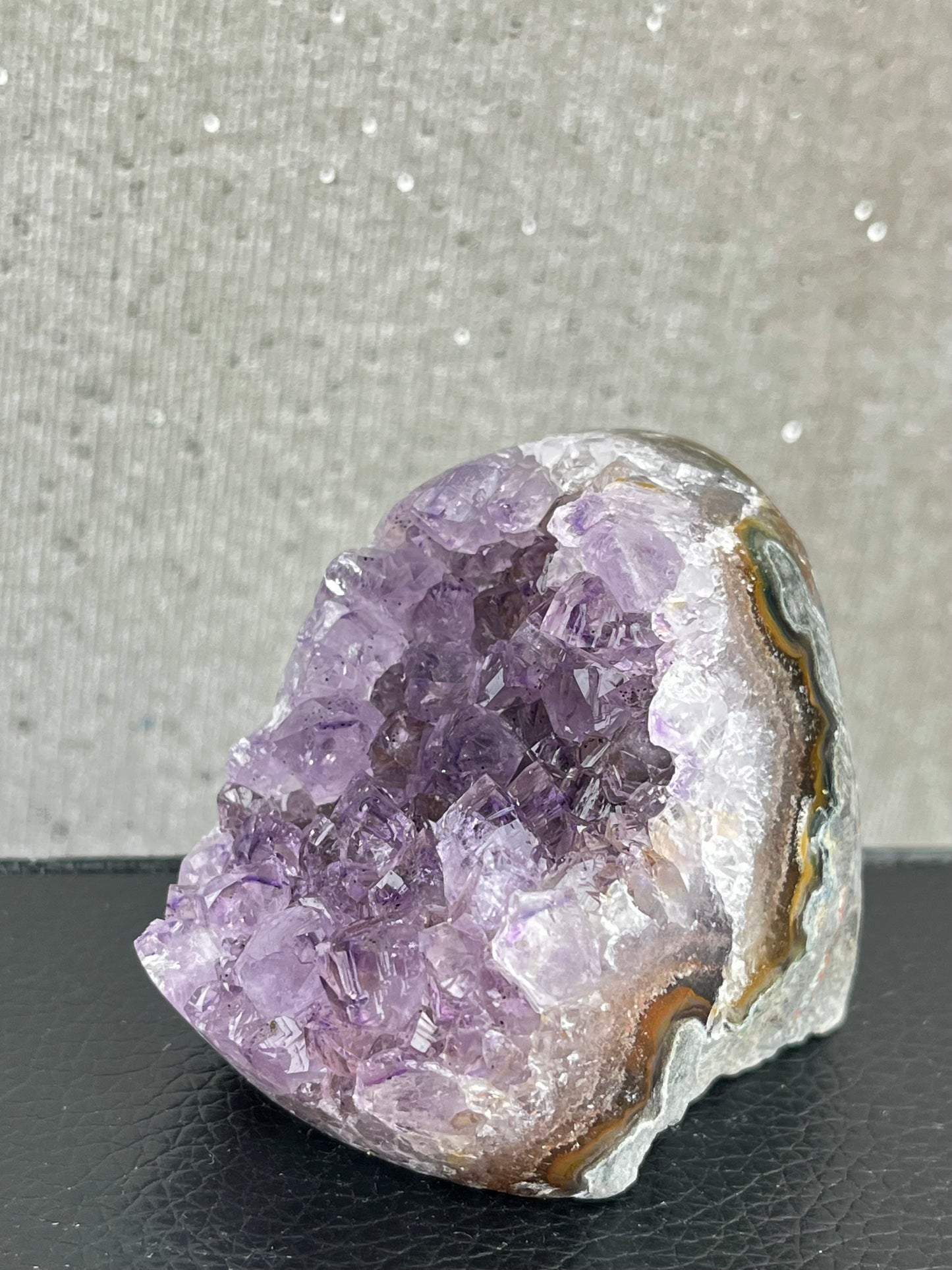 Ametyst cut base