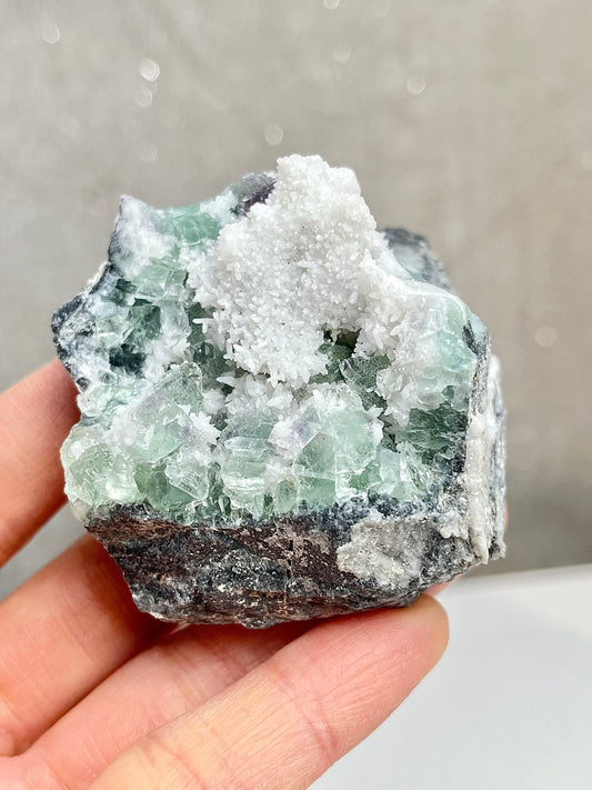 Grønn Fluorit med kvarts