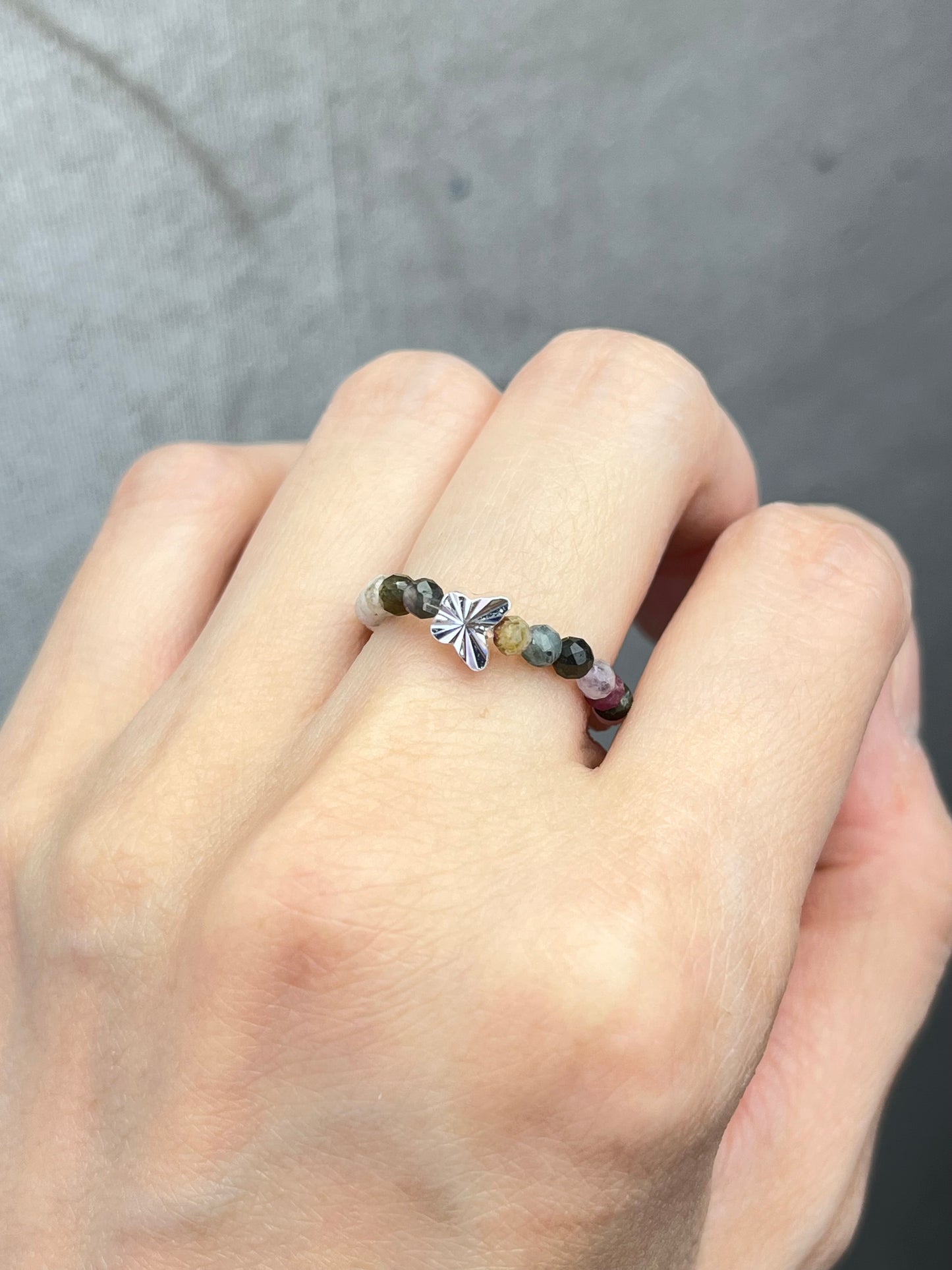 Ring av Turmalinperler