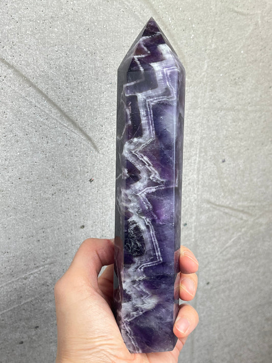 Chevron Ametyst tårn 19.5cm