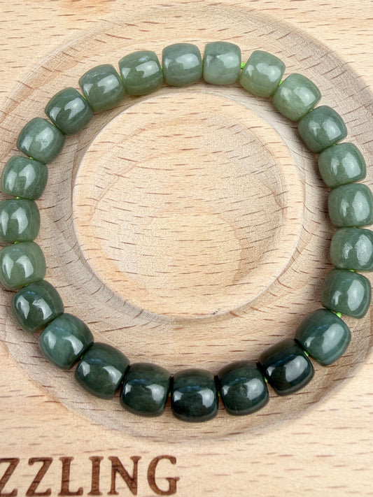 Jade, Nefritt armbånd 8mm+
