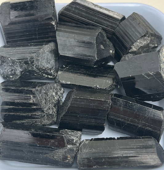 Svart Turmalin Rå 2-4cm