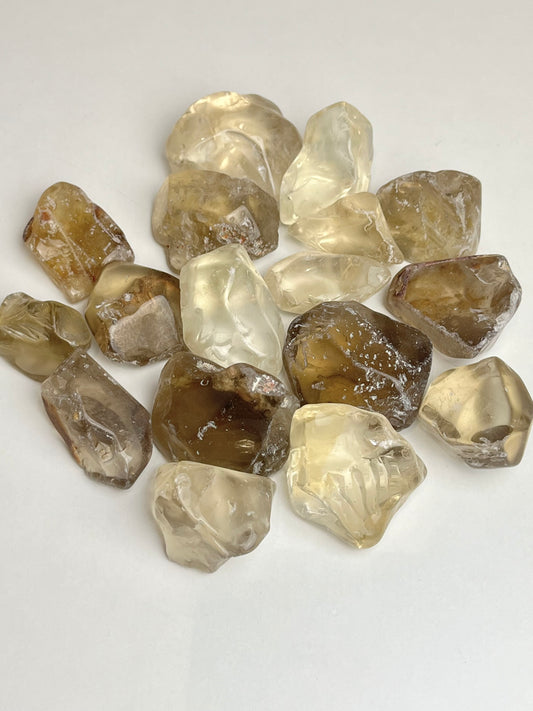 Naturlig citrin tromlet fra Brasil 20-40mm