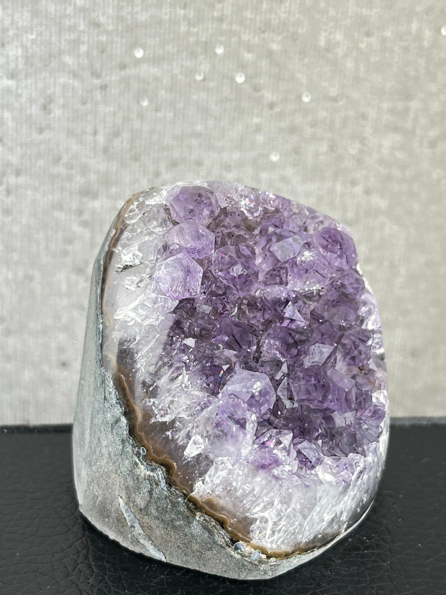 Ametyst cut base