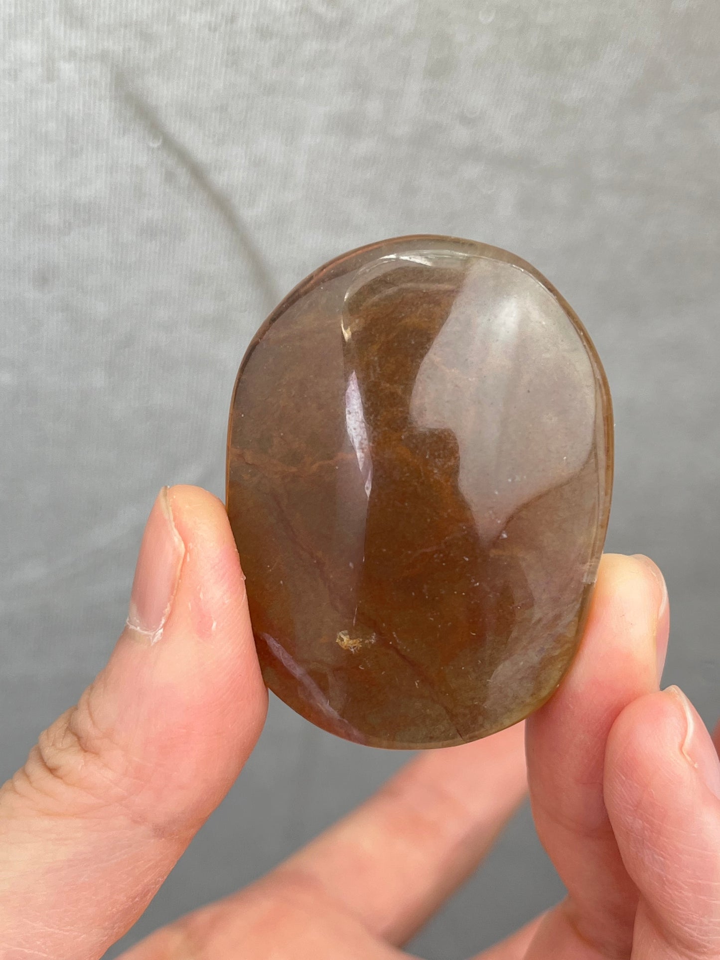 Brun Fluoritt Håndstein 4-5cm