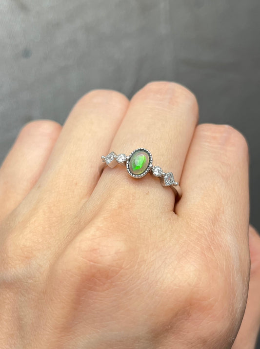 Ring med Opal,svart i 925 sterling sølv