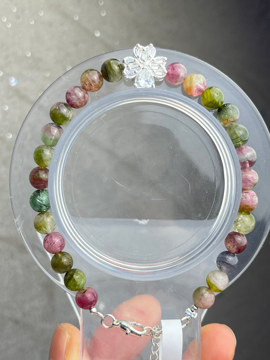 Turmalin- Håndlaget armbånd med karabinlås